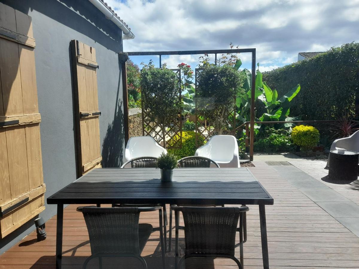 2azores With Comfort And Style